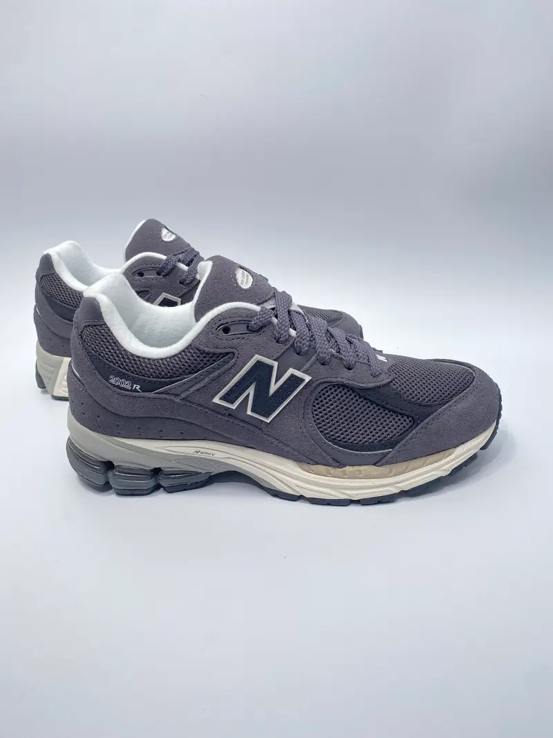 New Balance 2002RFL dark grey