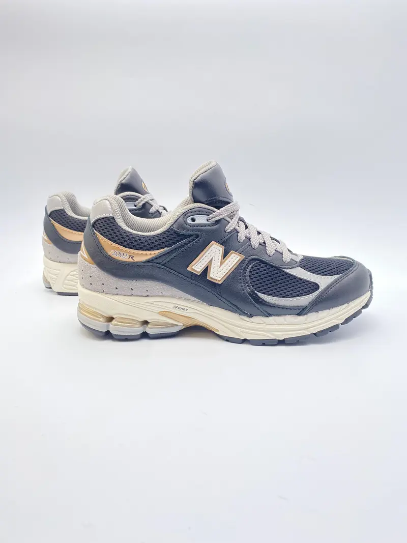 New Balance 2002RPO zwart brons grijs
