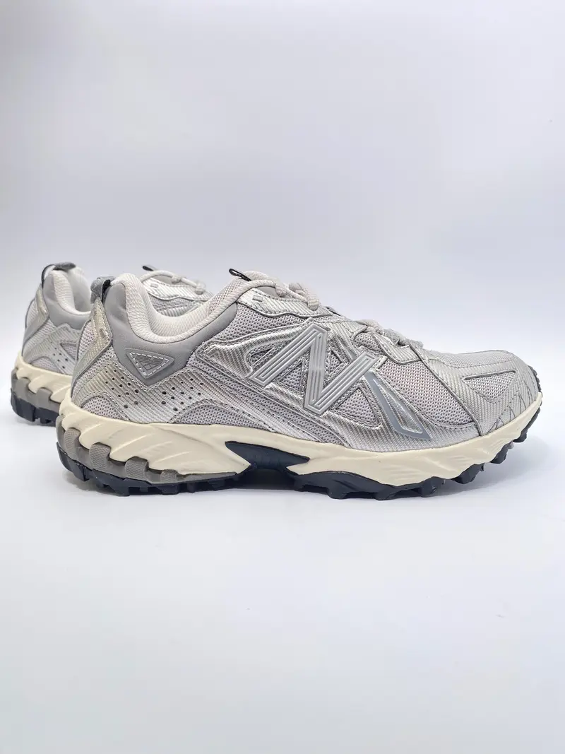 New balance 610TAU zilver grijs