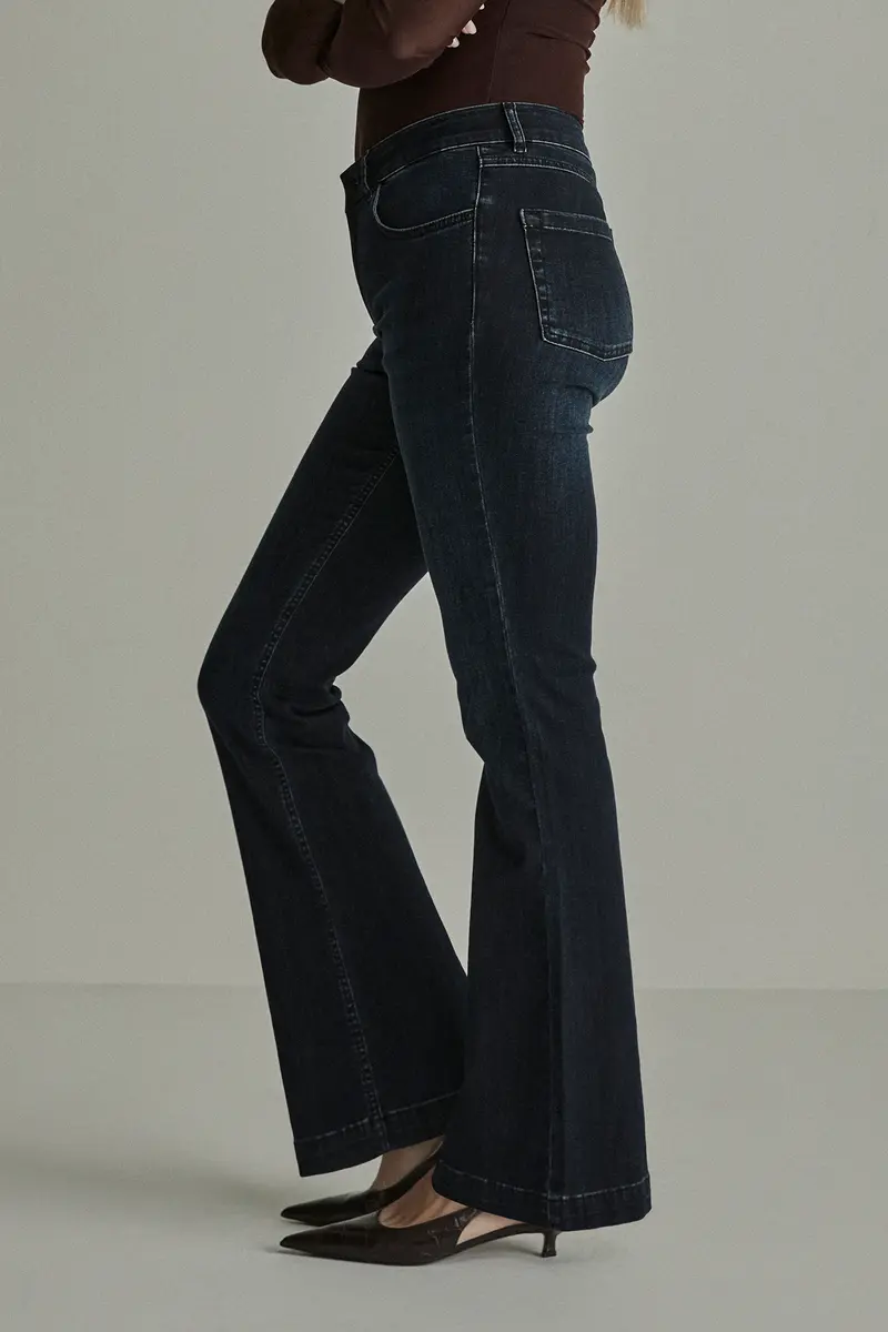 Para Mi jeans donker blauw model Jade flare blue black lengte 32