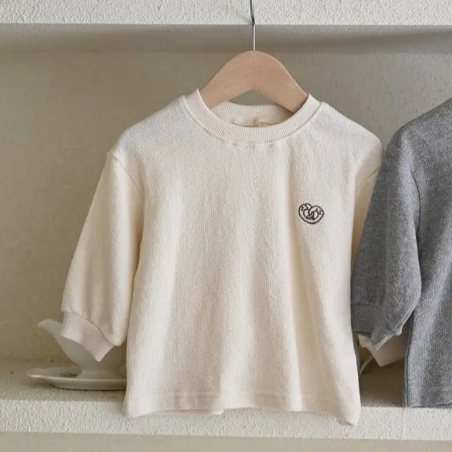 Pretzel Longue Sleeve Tee
