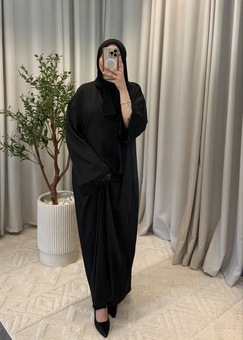 RADIA LACE ABAYA BLACK