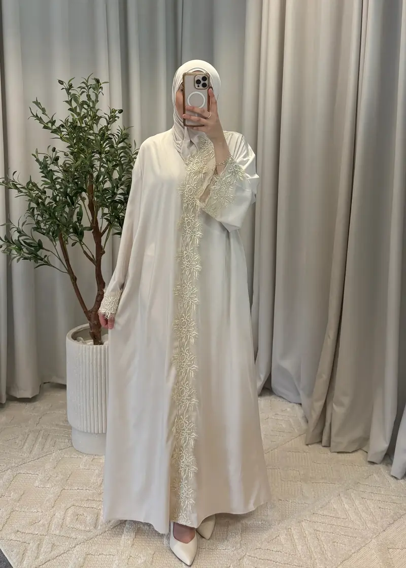 RADIA LACE ABAYA WHITE