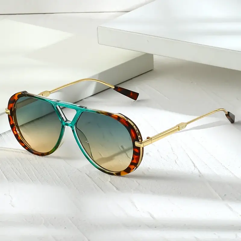 Ravenna™ | Polished Gold-Accent Sunglasses