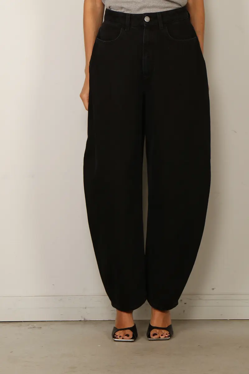 RÓHE - Jeans - Fransje Sculptural Denim Trousers - Black