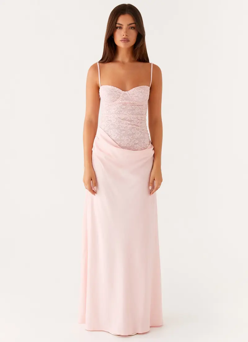 SARAH | Maxikleid mit Zarter Spitze