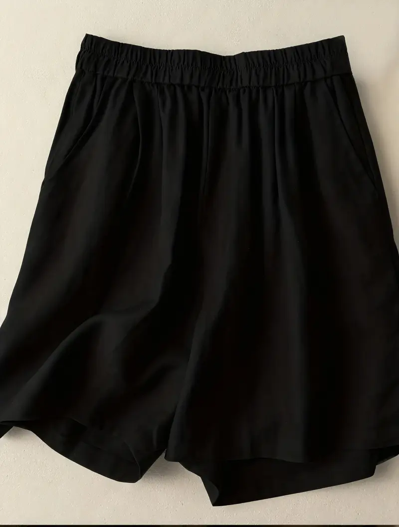 Shorts a Vita Alta e Gamba Ampia