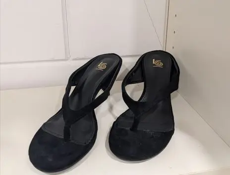 Slipper Maud met Hakje – Zwart