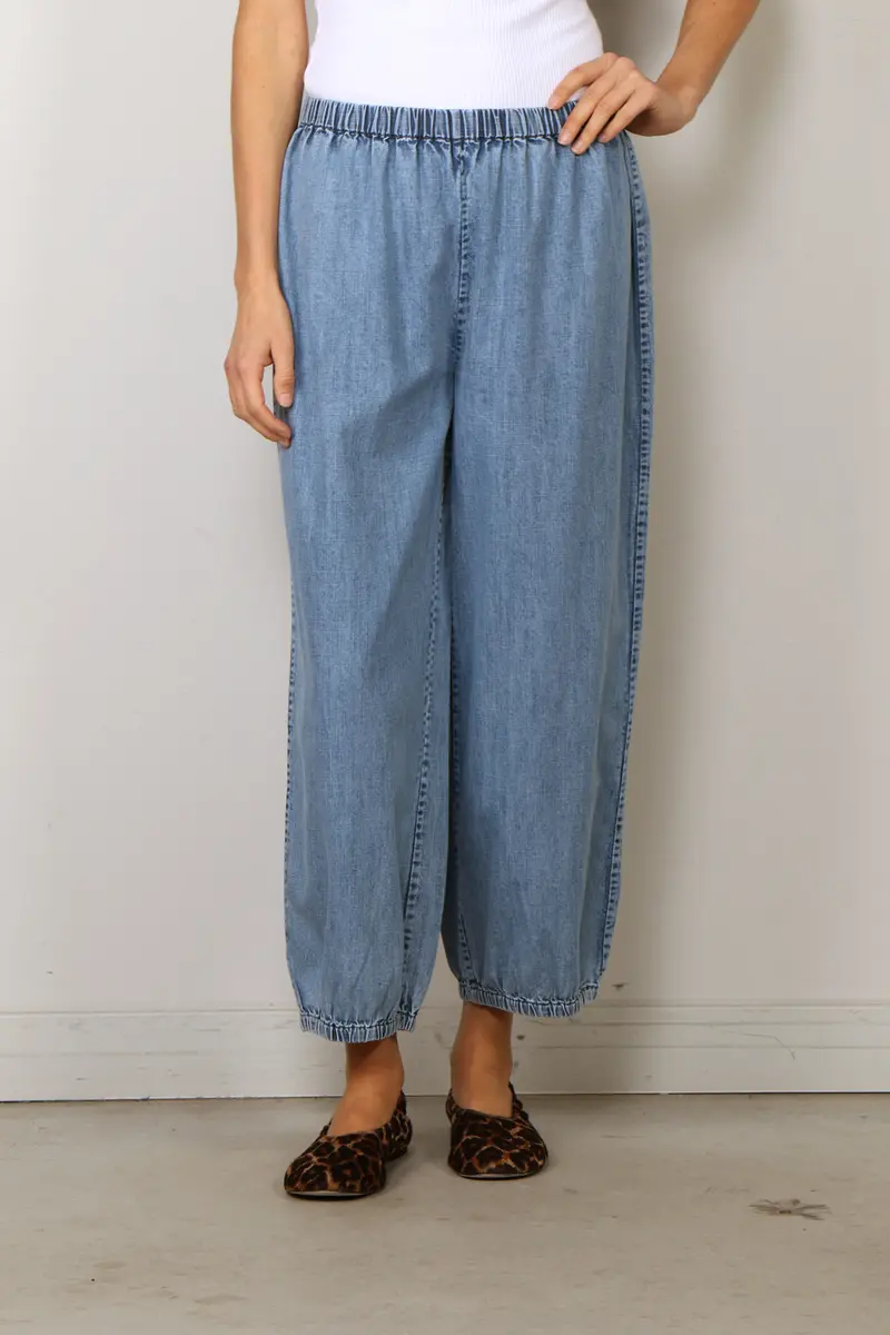 Suzie Kondi - Broek - Delos Pants Denim - Okeanos