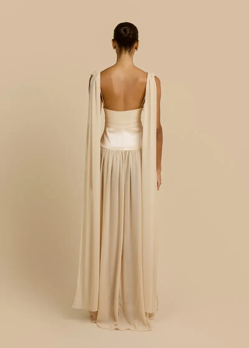 TABEA | Maxikleid mit Tiefem Ausschnitt