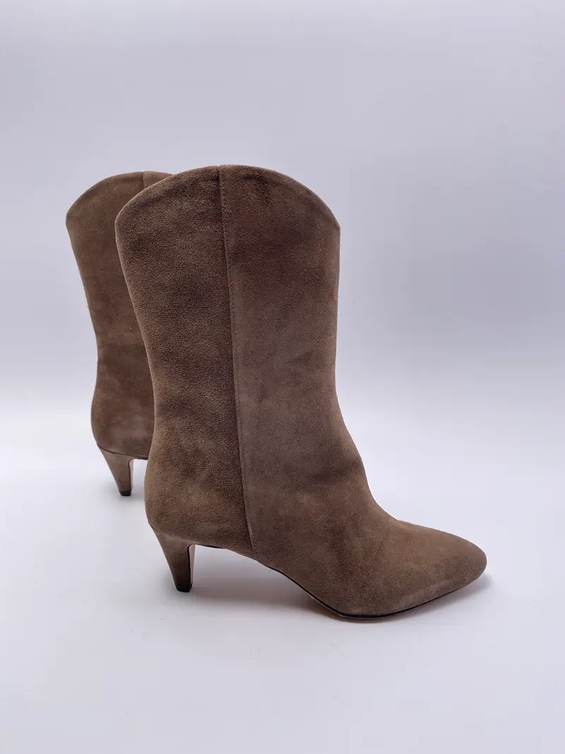 The Seller boots taupe suede