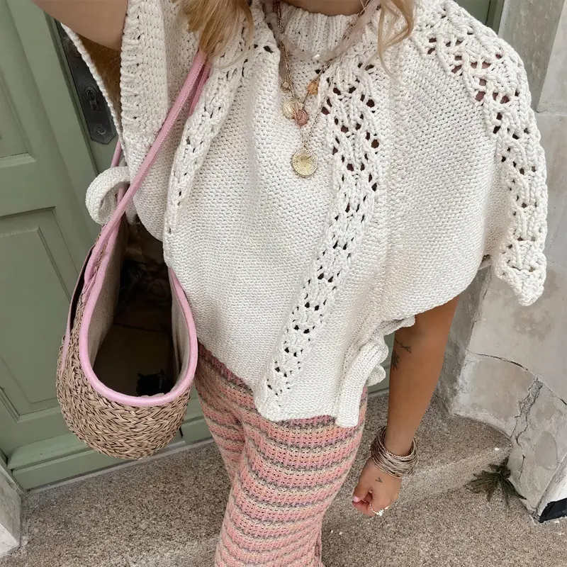 Top in Maglia Traforata con Maniche Corte