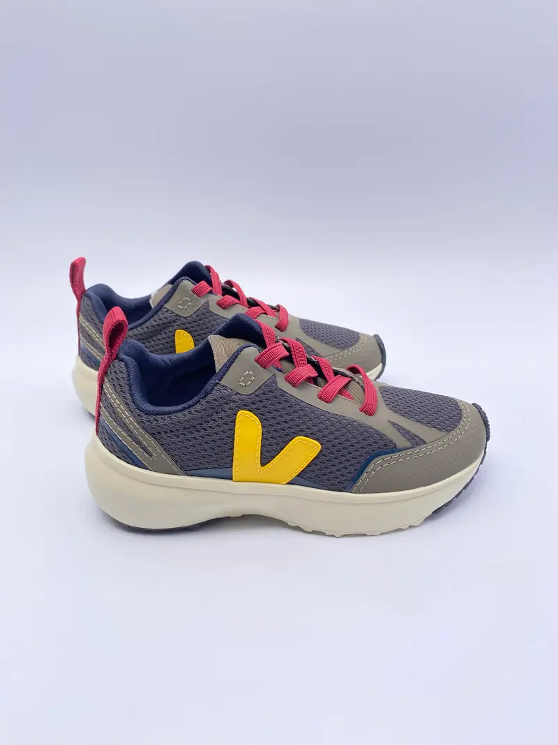 Veja runner Alveomesh Grafite Tonic
