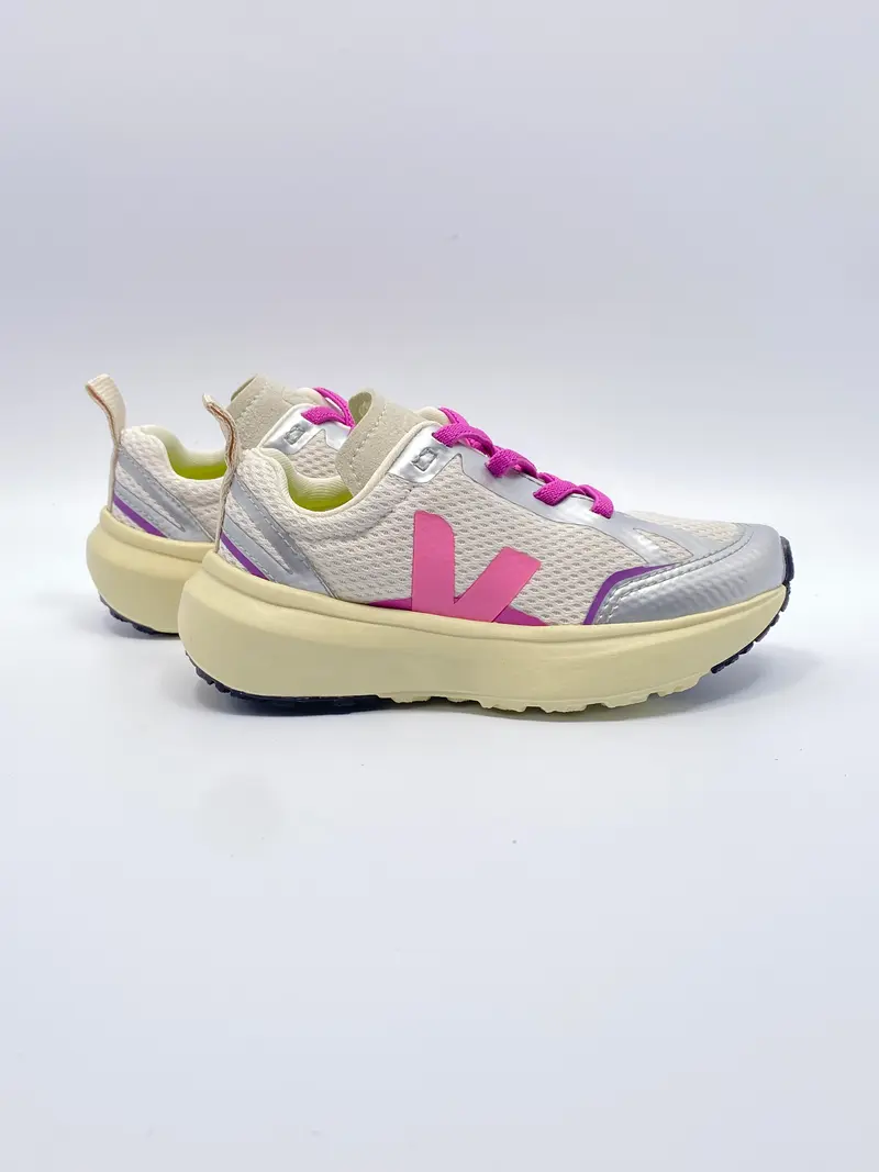 Veja runner small canary light gravel malibu silver