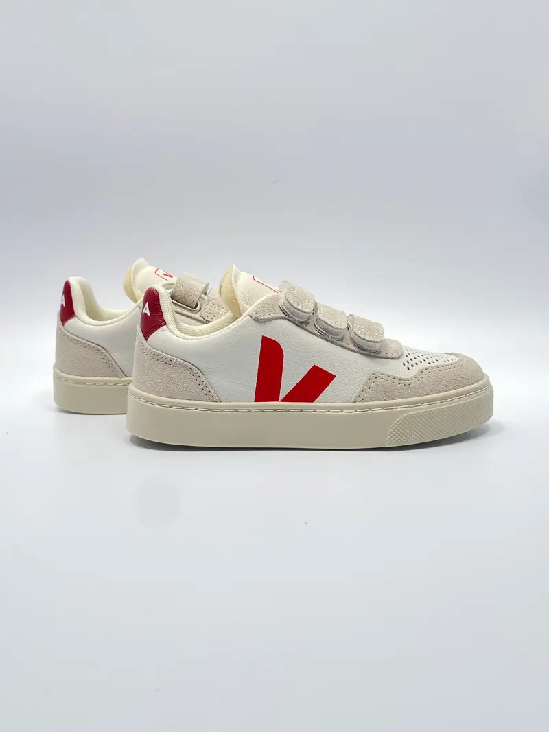 Veja small V-90 leather extra-white pekin