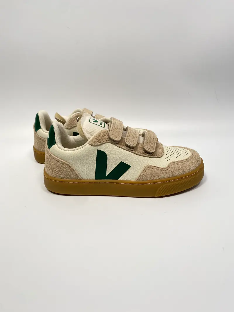 Veja small V-90 O.T. Leatherpure golf almond