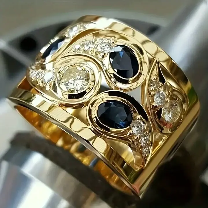 Vintage Goldene & Zirkonia Ring | Shop Nory