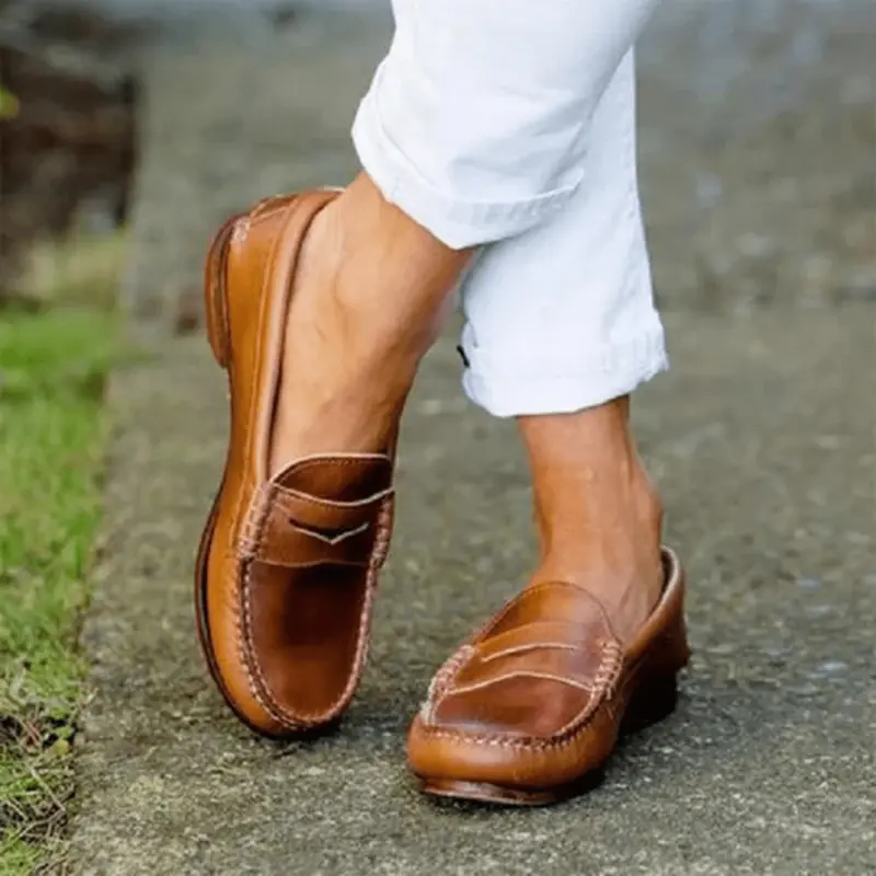 Women's Shoes — Slip-On Flat Sole Closed Low Profile Design
