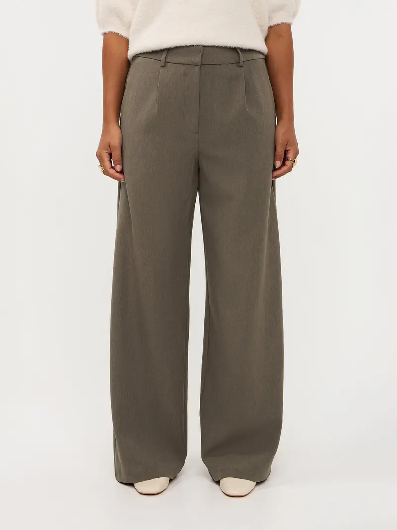 Ydence pantlon olijf groen taupe model Pants Agatha Dusty olive