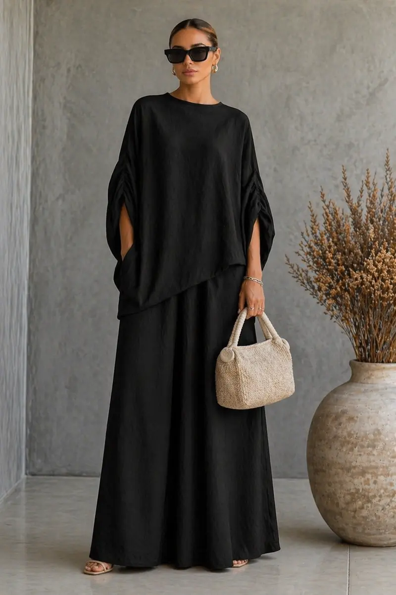 Zelira Strapless Chic Set